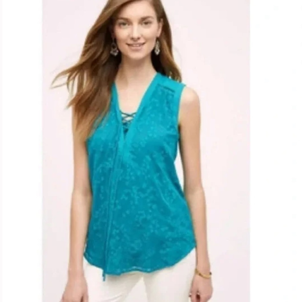 𝅺anthropologie Maeve blue lace front sleeveless blouse size 0